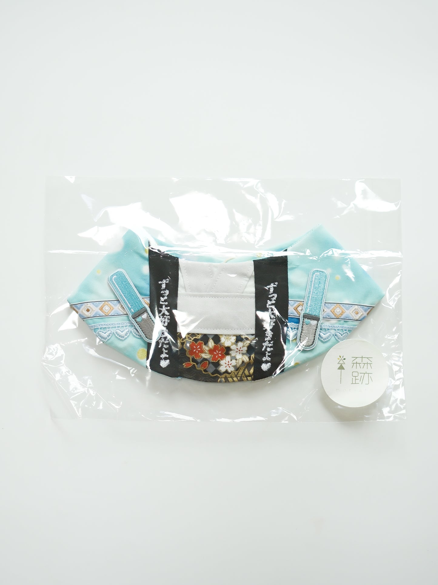 現貨區：藍色応援法被雙面圍兜（M）In Stock Items: Blue Cheer Double-sided Bib (M)