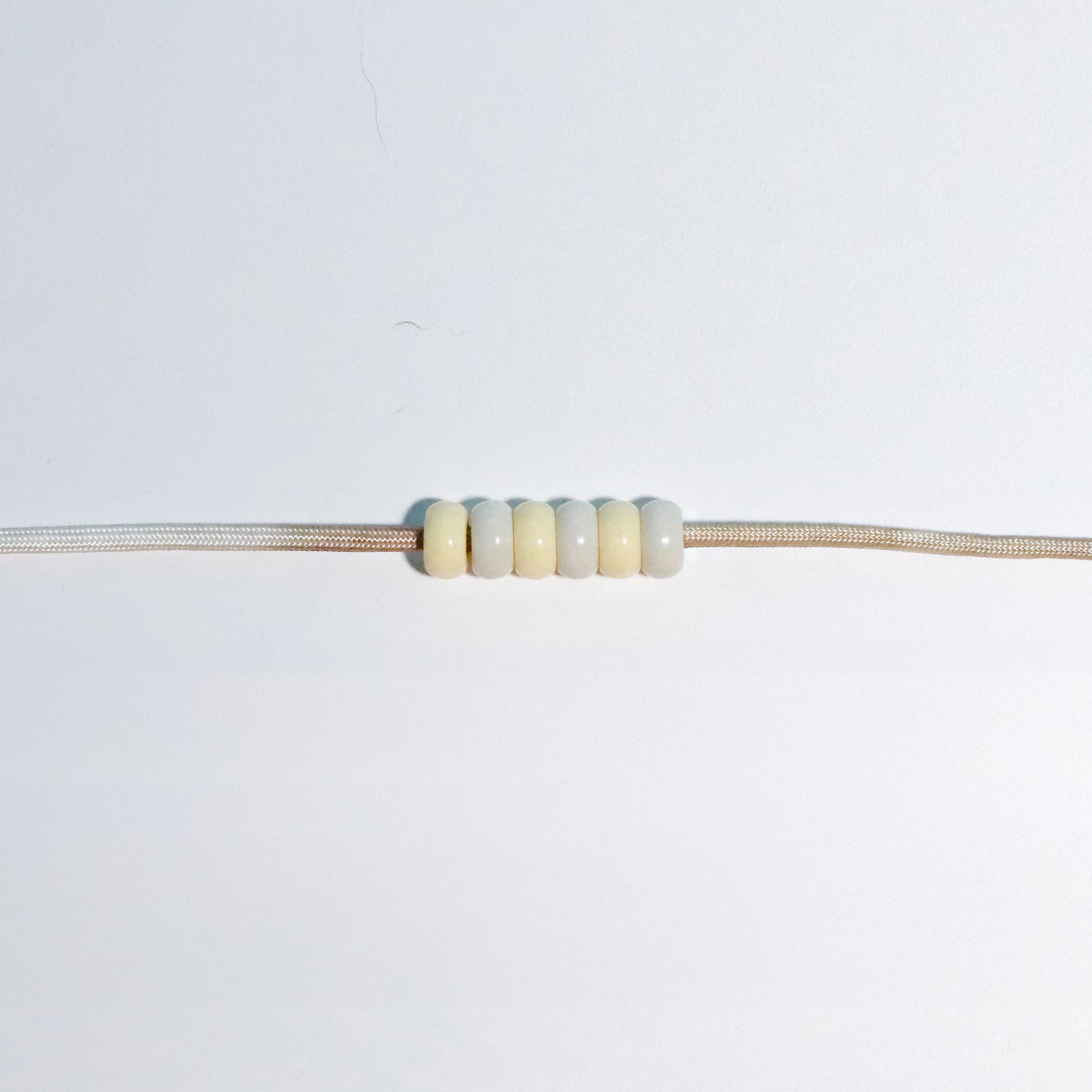 可調節頸帶 Adjustable Necklace Strap